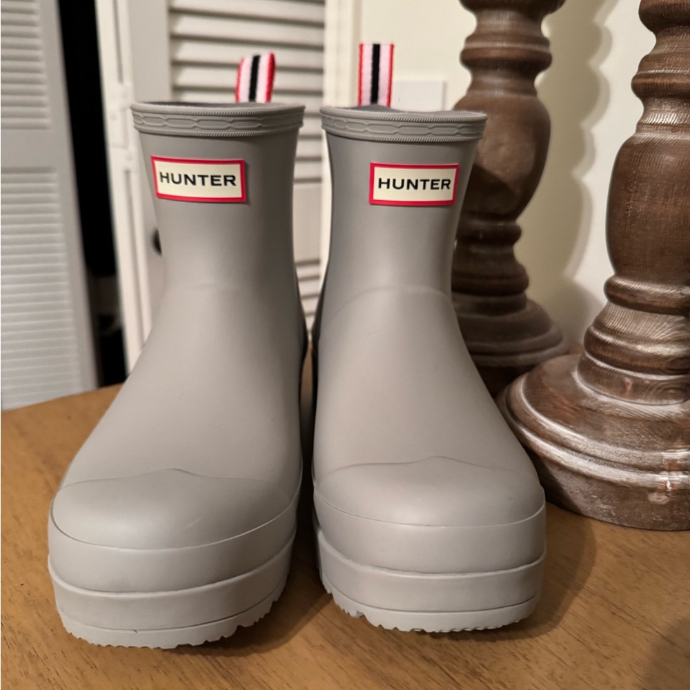 Hunter Rain Boots in Zinc Size 8